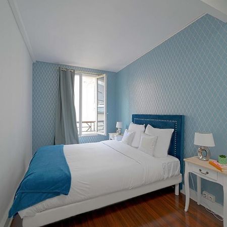 Magnifique Appartement A Pied Du Chateau Versailles Exteriör bild
