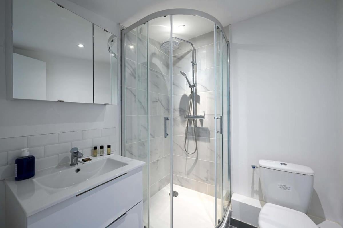 Magnifique Appartement A Pied Du Chateau Versailles Exteriör bild